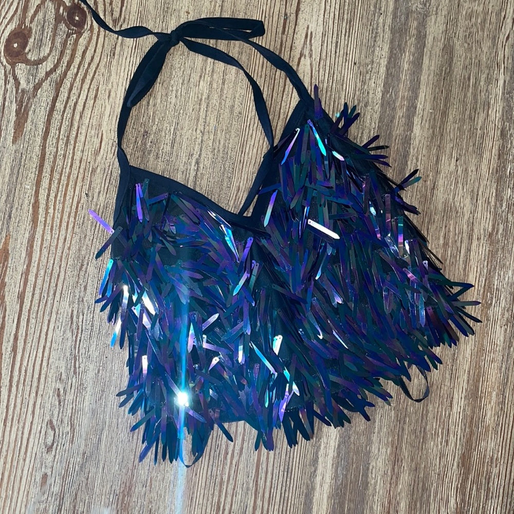 Iheartraves sequined crop top